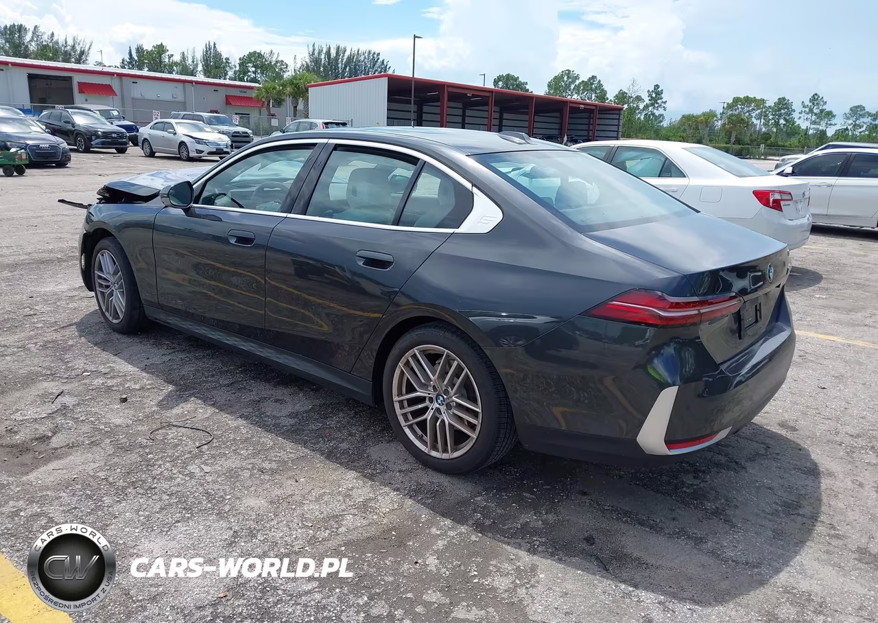 2024 BMW 530I VIN:WBA43FJ09RCP84486 - 3