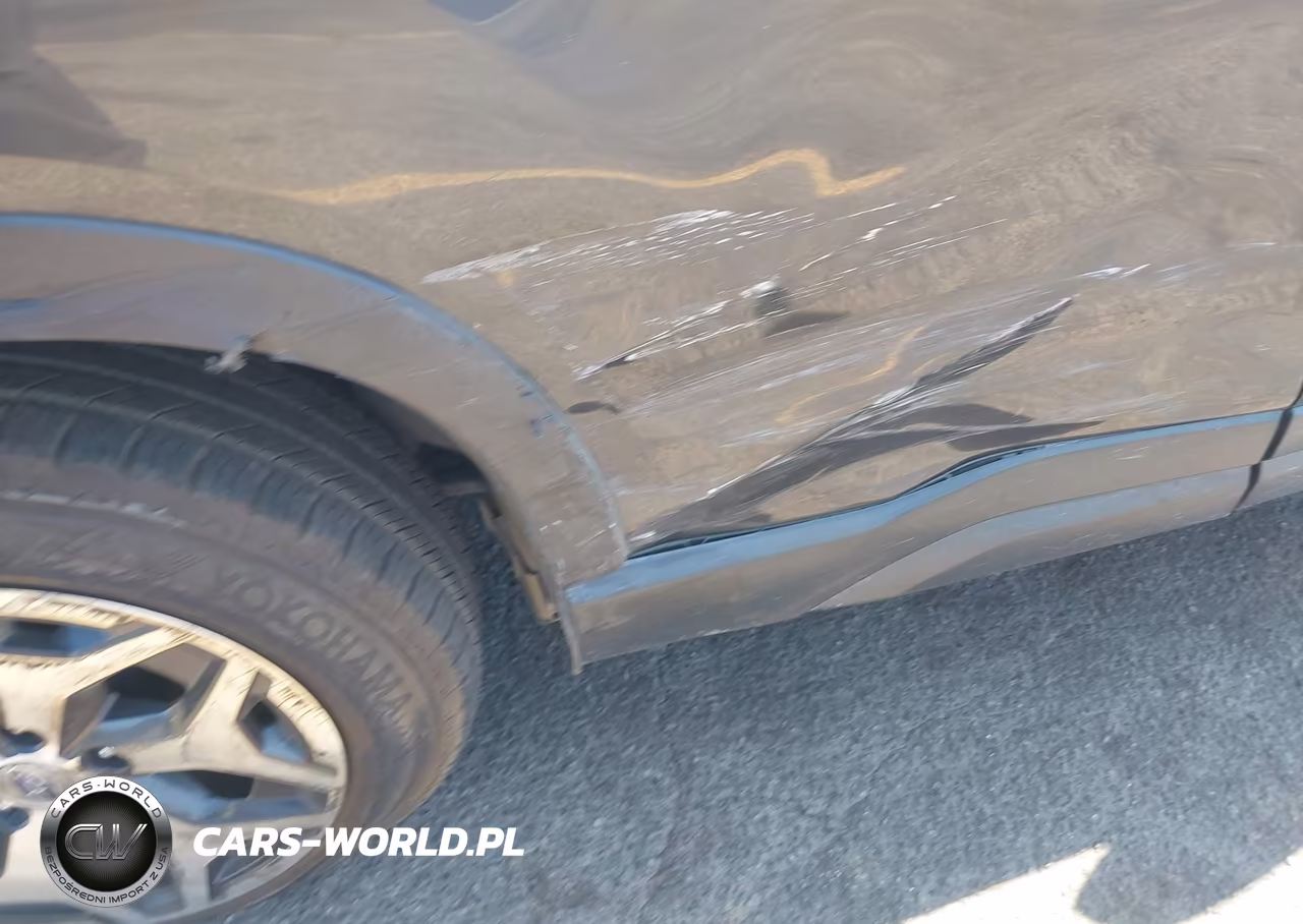 2019 Subaru Forester Premium VIN:JF2SKAGC6KH586556 - 18