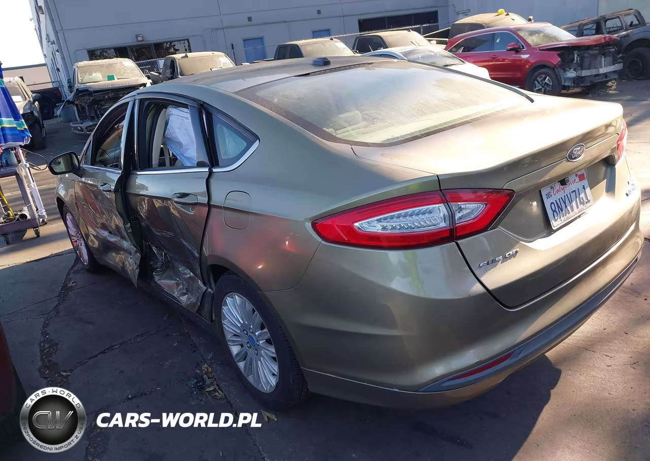 2013 Ford Fusion Hybrid Se VIN:3FA6P0LU3DR179277 - 3