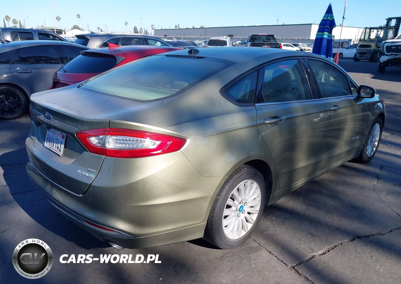 2013 Ford Fusion Hybrid Se VIN:3FA6P0LU3DR179277 - 4