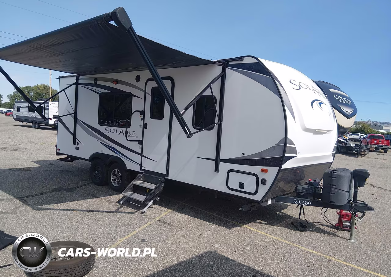 2018 Forest River 211Bh