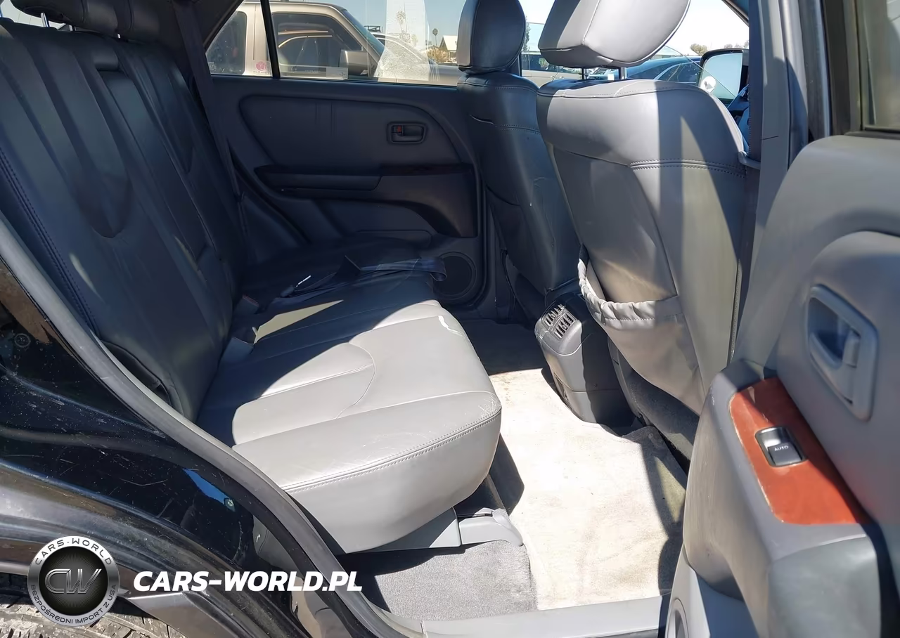 1999 Lexus Rx 300 VIN:JT6HF10UXX0020476 - 8