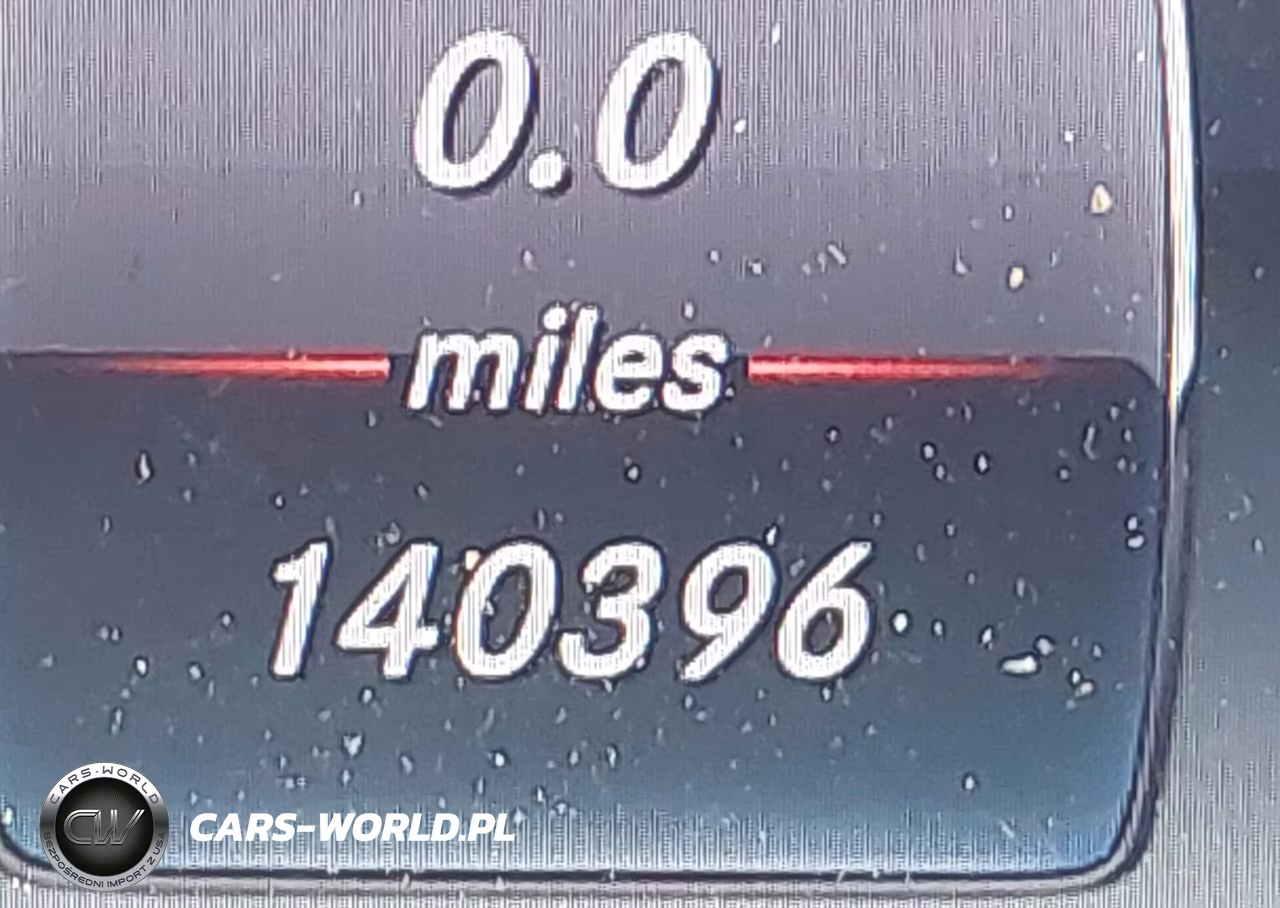 2015 Mercedes-Benz C 300 VIN:55SWF4JB8FU082763 - 15