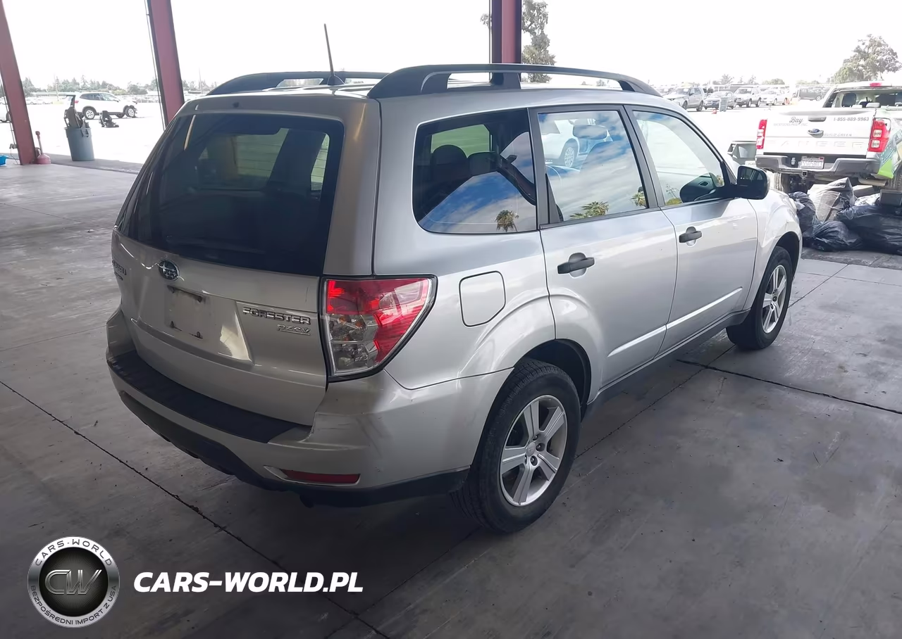 2011 Subaru Forester 2.5X VIN:JF2SHABC3BH721353 - 4
