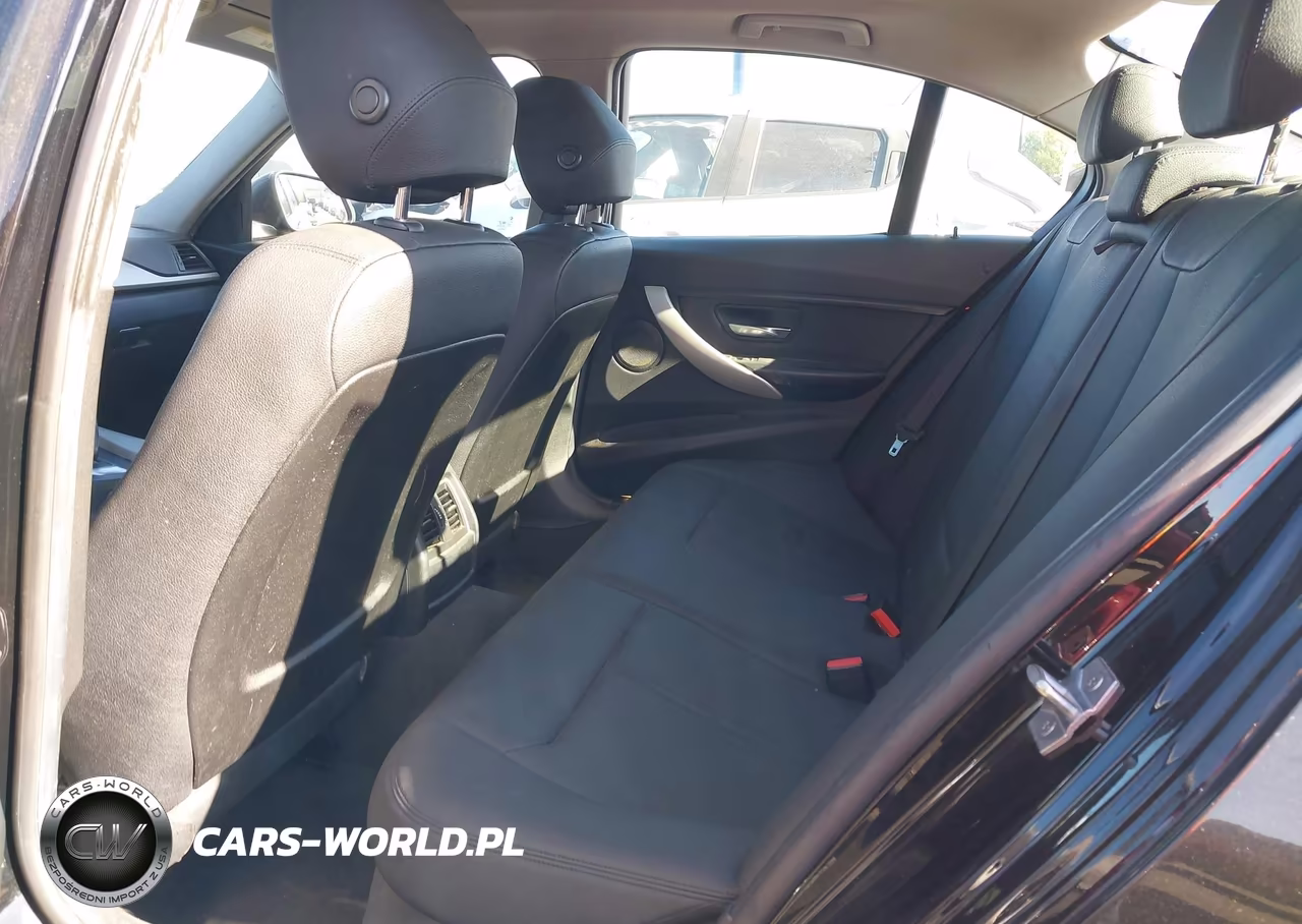 2017 BMW 320I VIN:WBA8E1G32HNU17061 - 8