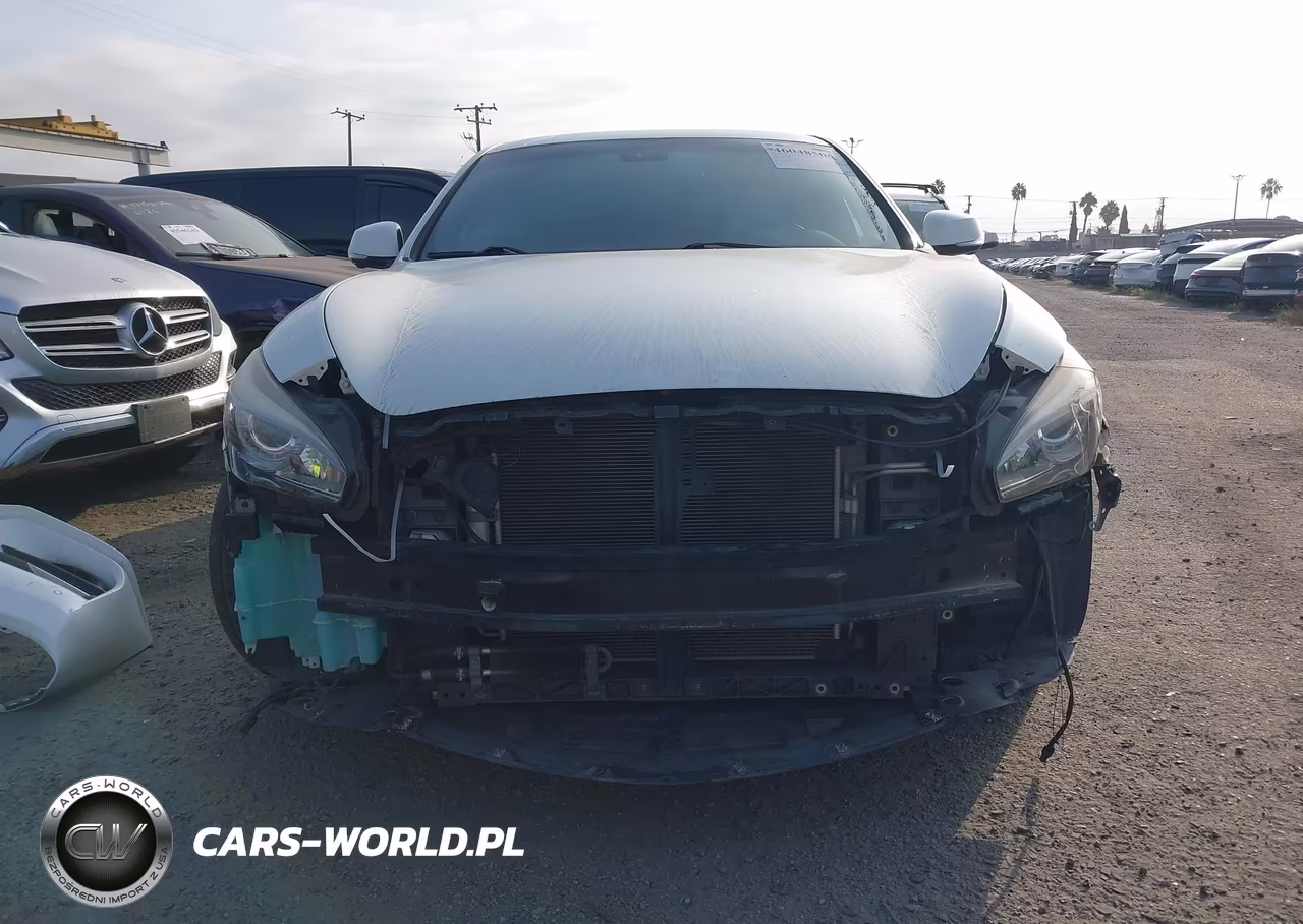 2016 Infiniti Q70 3.7 VIN:JN1BY1AP6GM220204 - 13