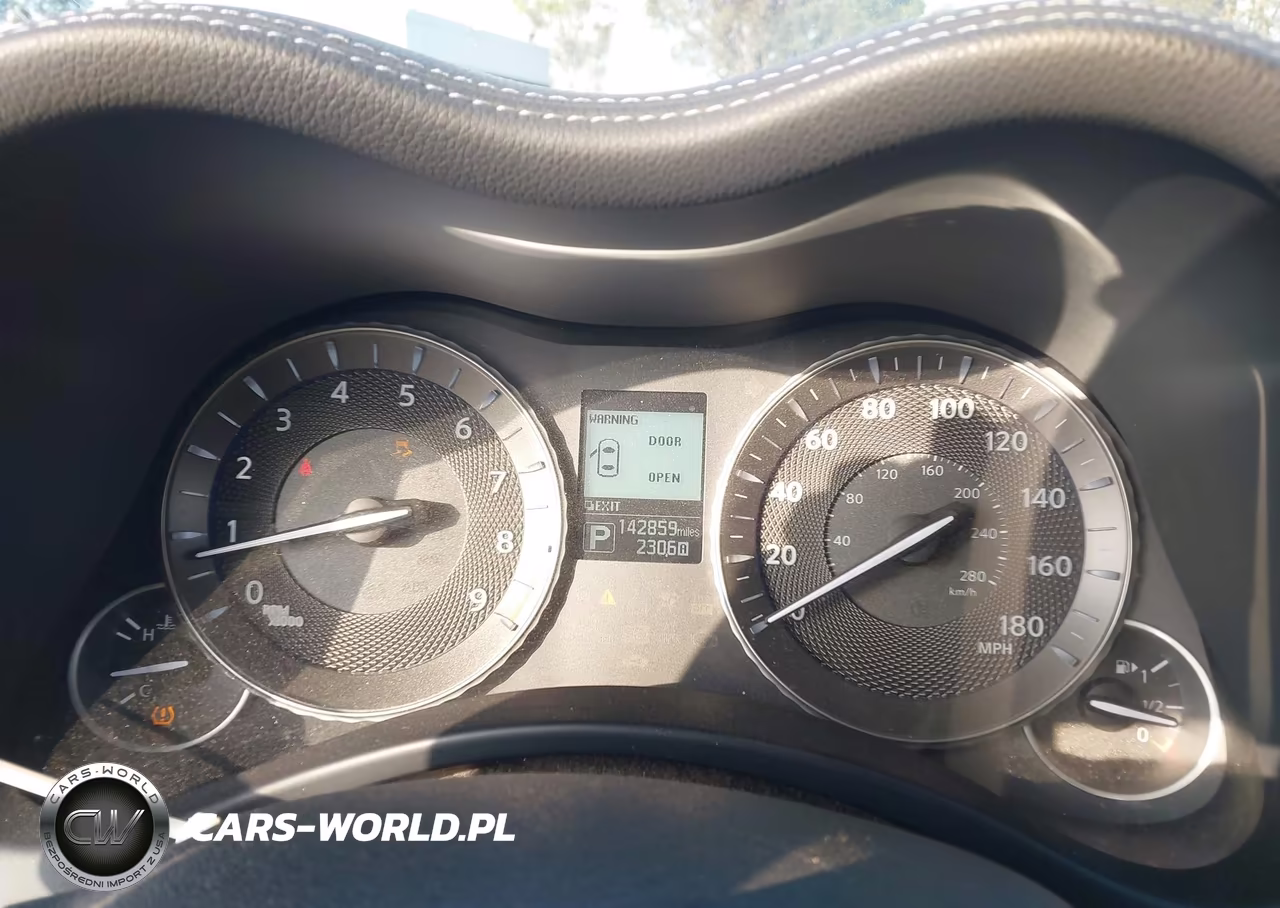 2016 Infiniti Q70 3.7 VIN:JN1BY1AP6GM220204 - 7