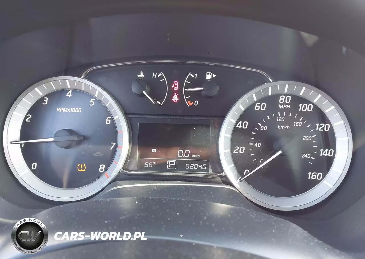 2015 Nissan Sentra Sr VIN:3N1AB7AP7FY271142 - 7