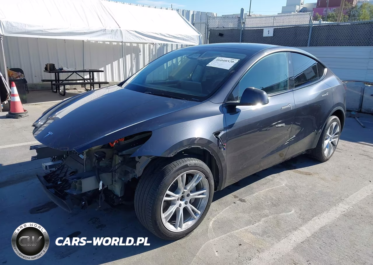 2024 Tesla Model Y Long Range Dual Motor All-Wheel Drive VIN:7SAYGDEE9RA239149 - 2
