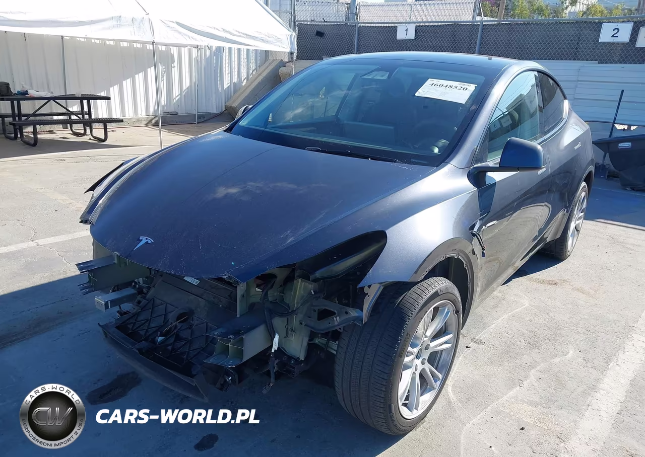 2024 Tesla Model Y Long Range Dual Motor All-Wheel Drive VIN:7SAYGDEE9RA239149 - 6