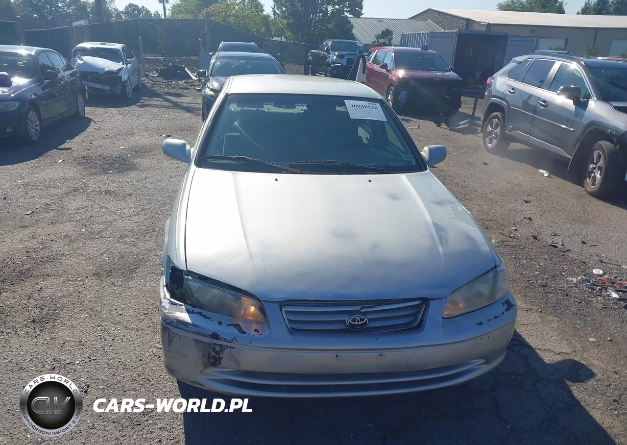2000 Toyota Camry Le VIN:JT2BG28K5Y0431329 - 12