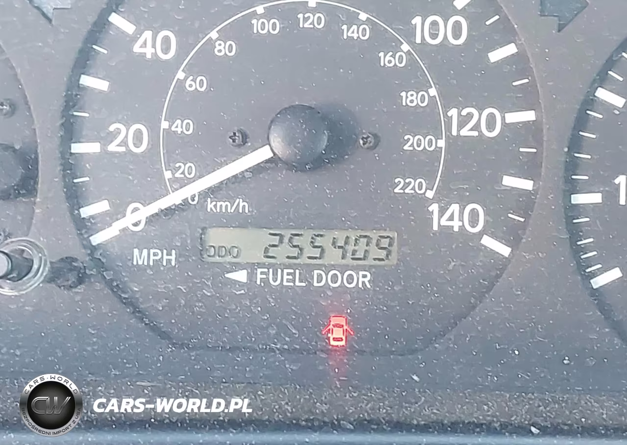 2000 Toyota Camry Le VIN:JT2BG28K5Y0431329 - 15