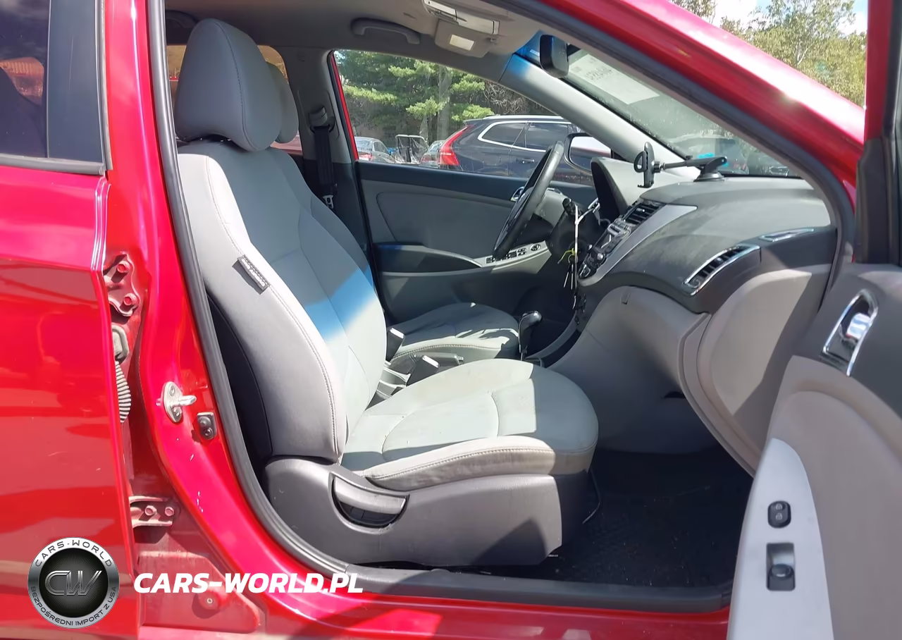 2013 Hyundai Accent Se VIN:KMHCU5AE5DU075103 - 5