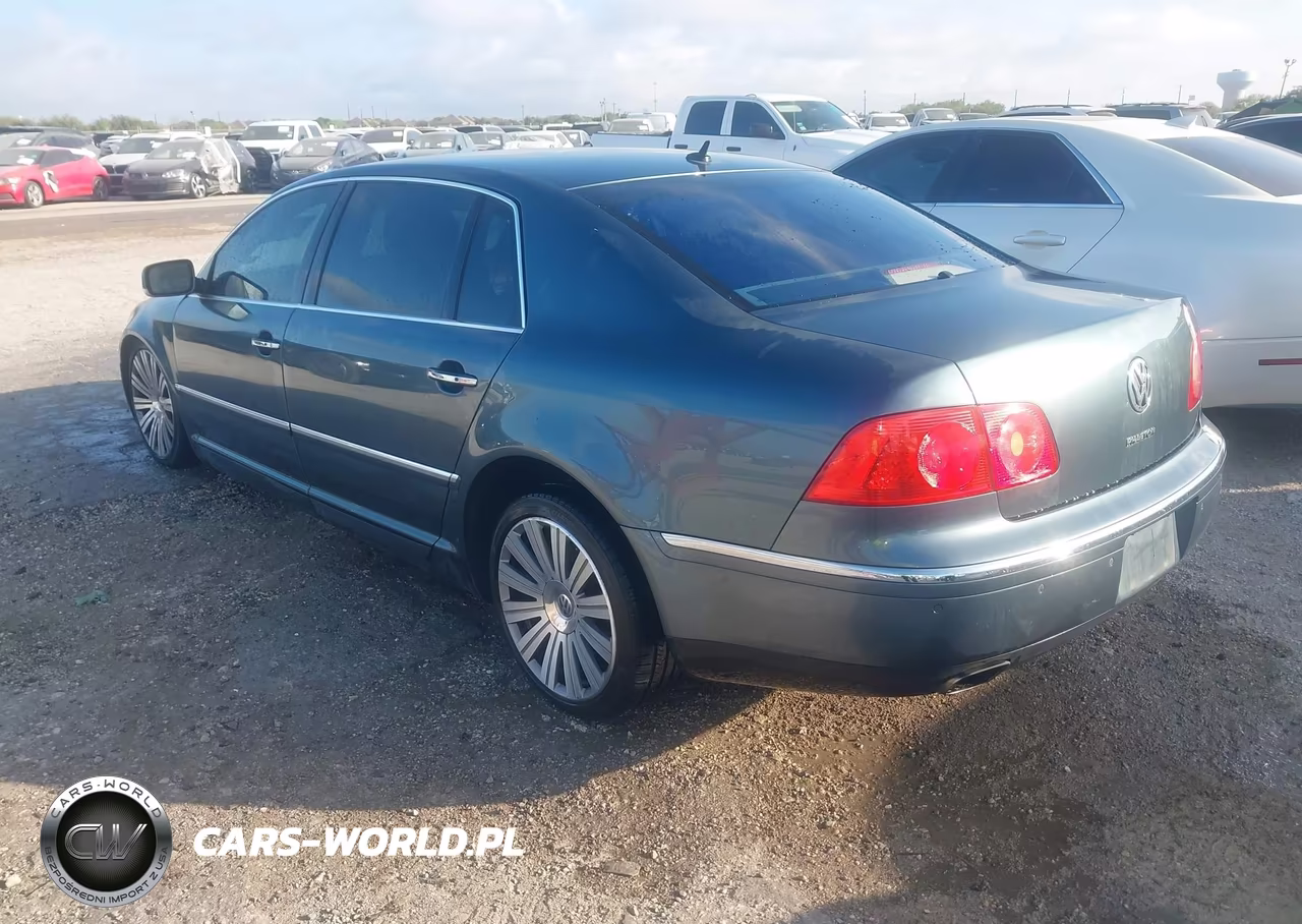 2004 Volkswagen Phaeton V8 VIN:WVWAF63D748010486 - 3