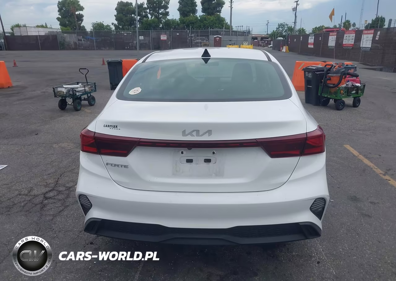 2022 Kia Forte Lxs VIN:3KPF24ADXNE433420 - 16