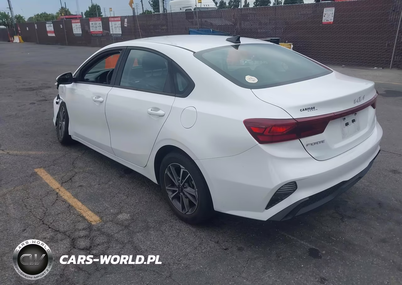 2022 Kia Forte Lxs VIN:3KPF24ADXNE433420 - 3