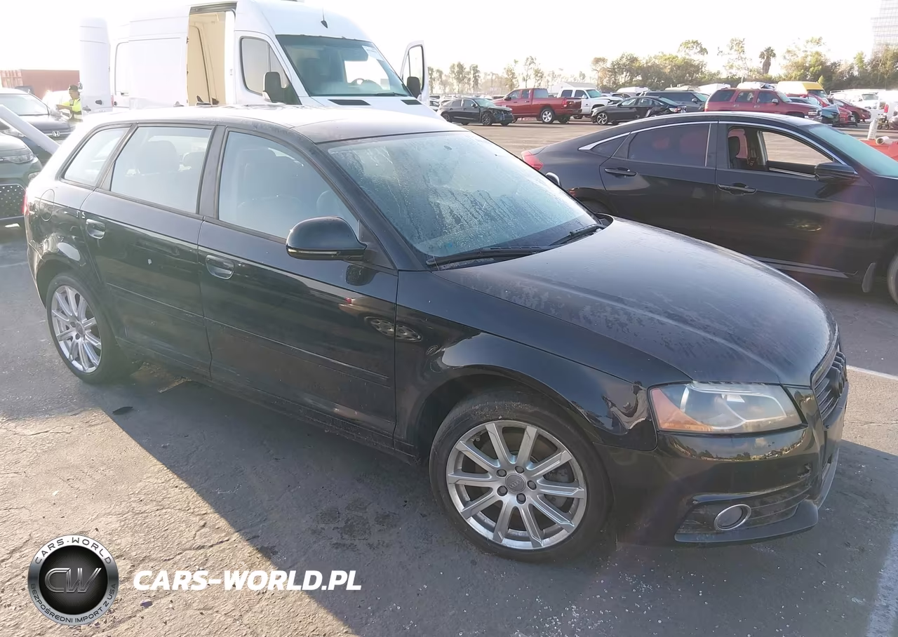 2010 Audi A3 2.0T Premium VIN:WAUKEAFM2AA042401 - 1