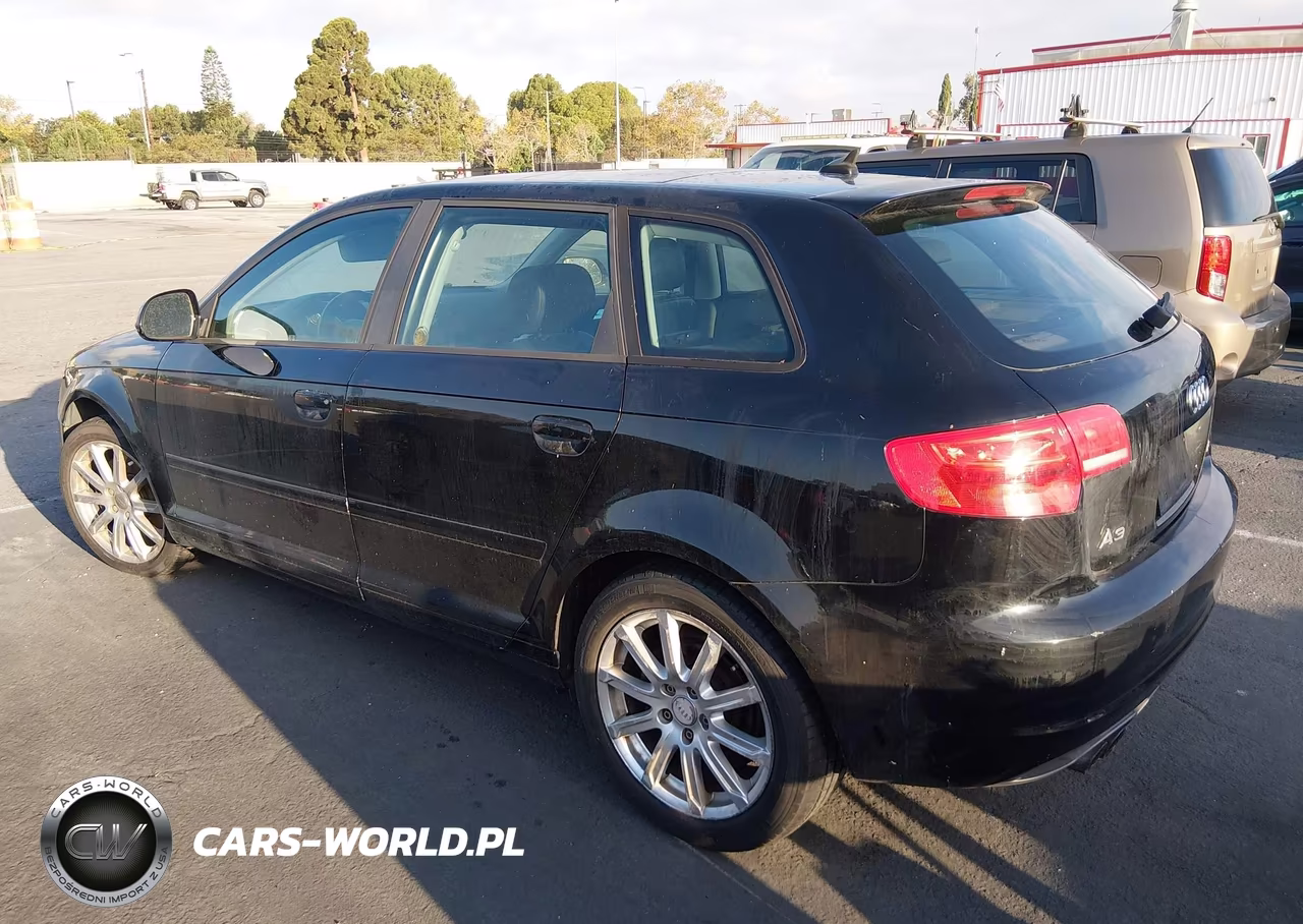 2010 Audi A3 2.0T Premium VIN:WAUKEAFM2AA042401 - 3