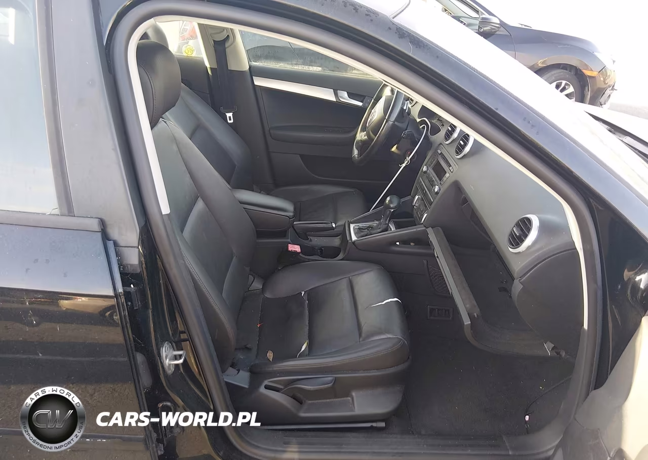 2010 Audi A3 2.0T Premium VIN:WAUKEAFM2AA042401 - 5