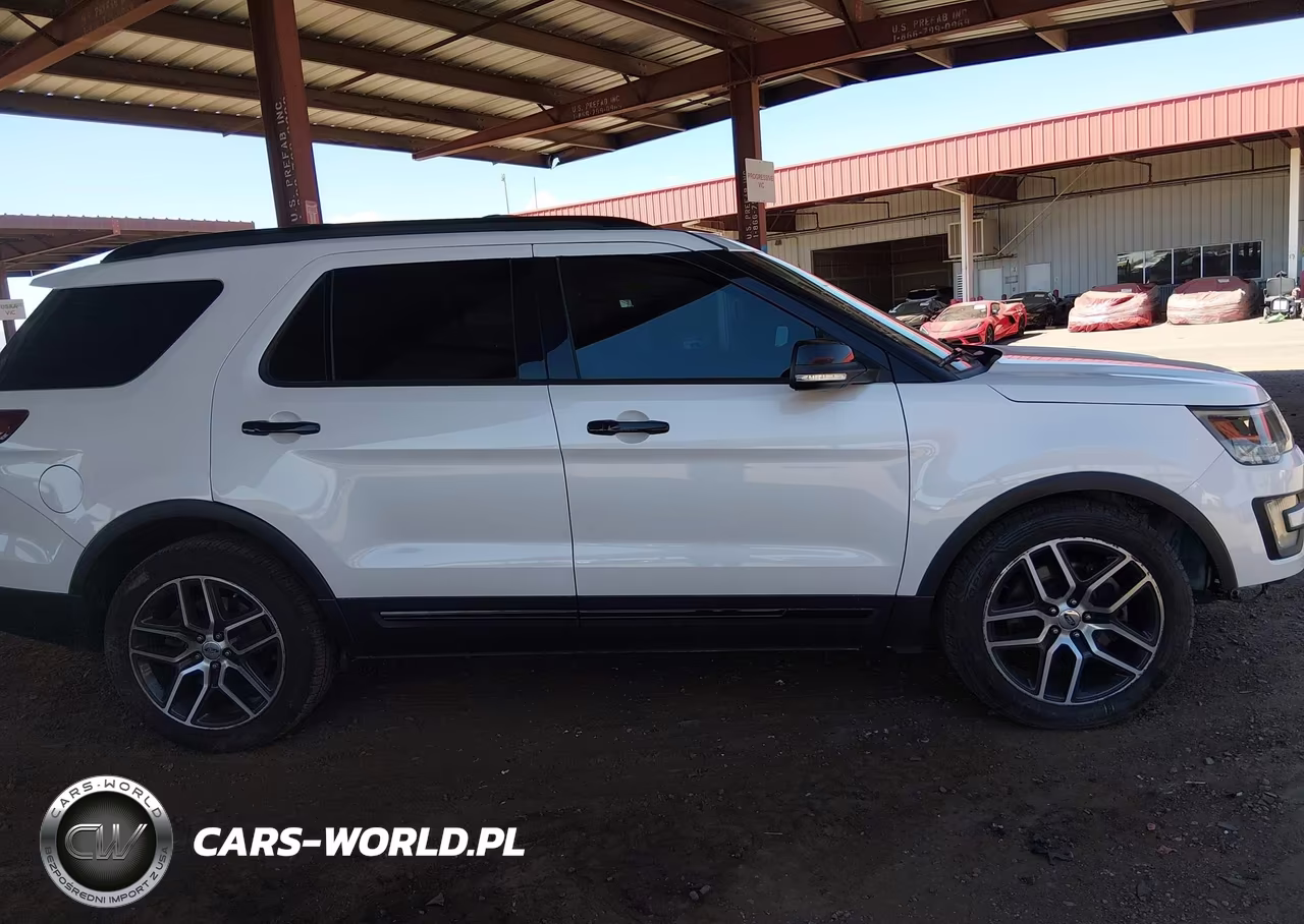 2016 Ford Explorer Sport VIN:1FM5K8GT9GGC72106 - 13