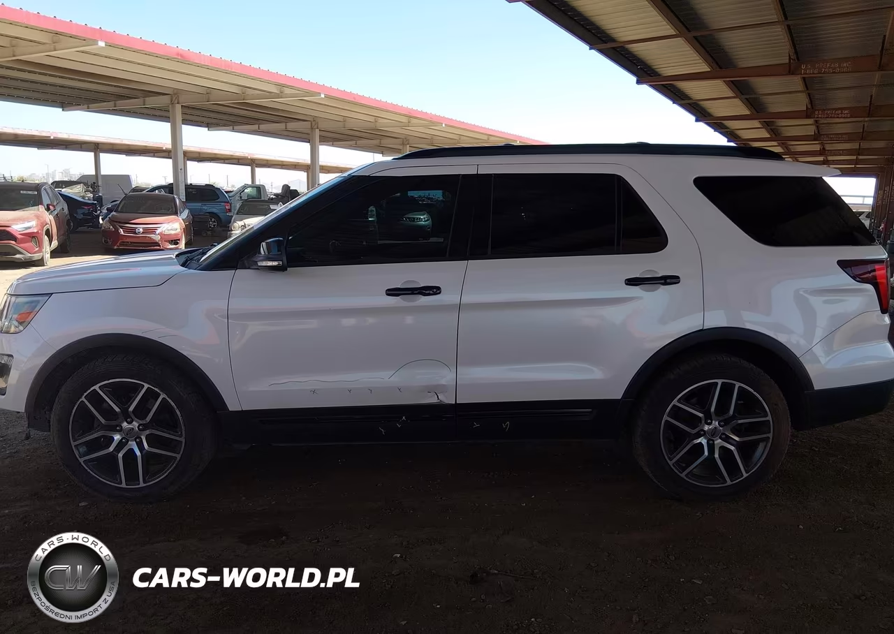 2016 Ford Explorer Sport VIN:1FM5K8GT9GGC72106 - 14