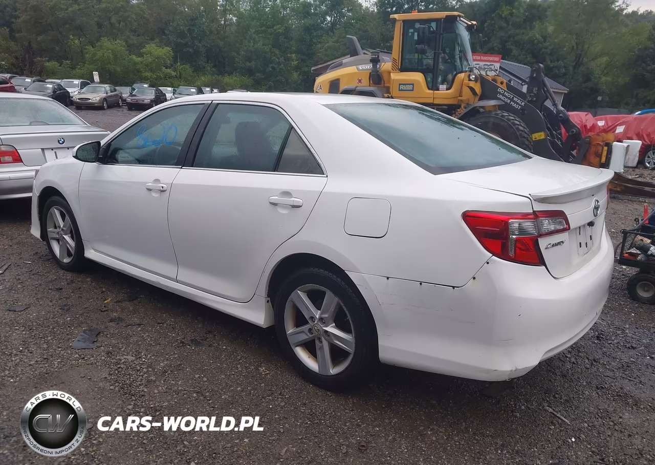 2012 Toyota Camry Se VIN:4T1BF1FK9CU503704 - 3