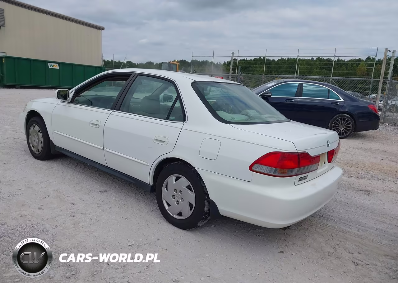 2002 Honda Accord 3.0 Lx VIN:1HGCG16432A041438 - 3