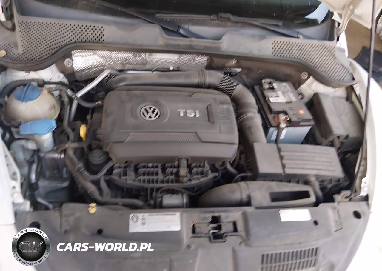2016 Volkswagen Beetle 1.8T Sel VIN:3VWJ17AT9GM635743 - 10