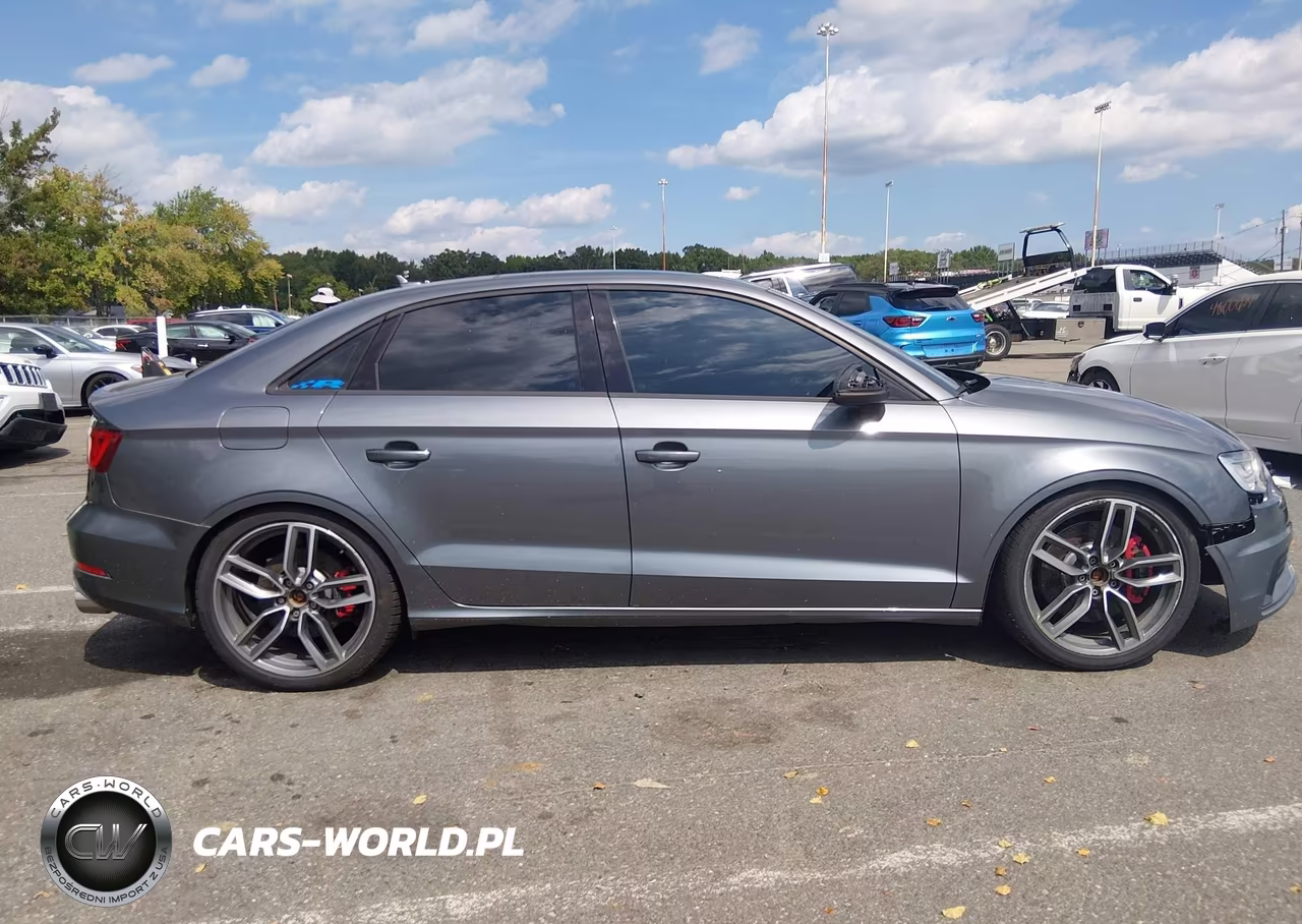2016 Audi A3 2.0T Premium VIN:WAUB8GFF2G1017163 - 13