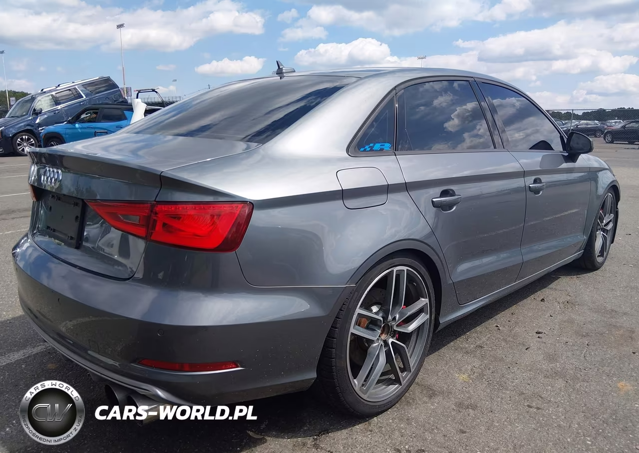 2016 Audi A3 2.0T Premium VIN:WAUB8GFF2G1017163 - 4