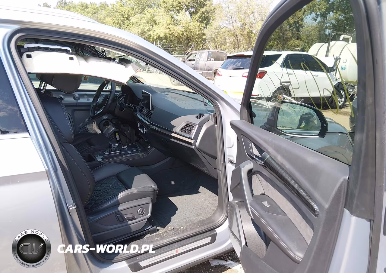 2018 Audi Sq5 3.0T Premium Plus VIN:WA1C4AFY4J2220875 - 5