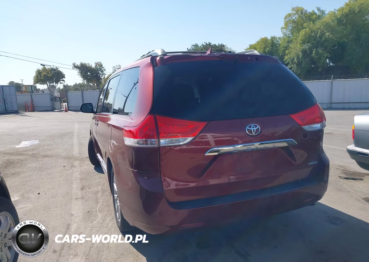 2011 Toyota Sienna Ltd VIN:5TDYK3DC5BS113624 - 3