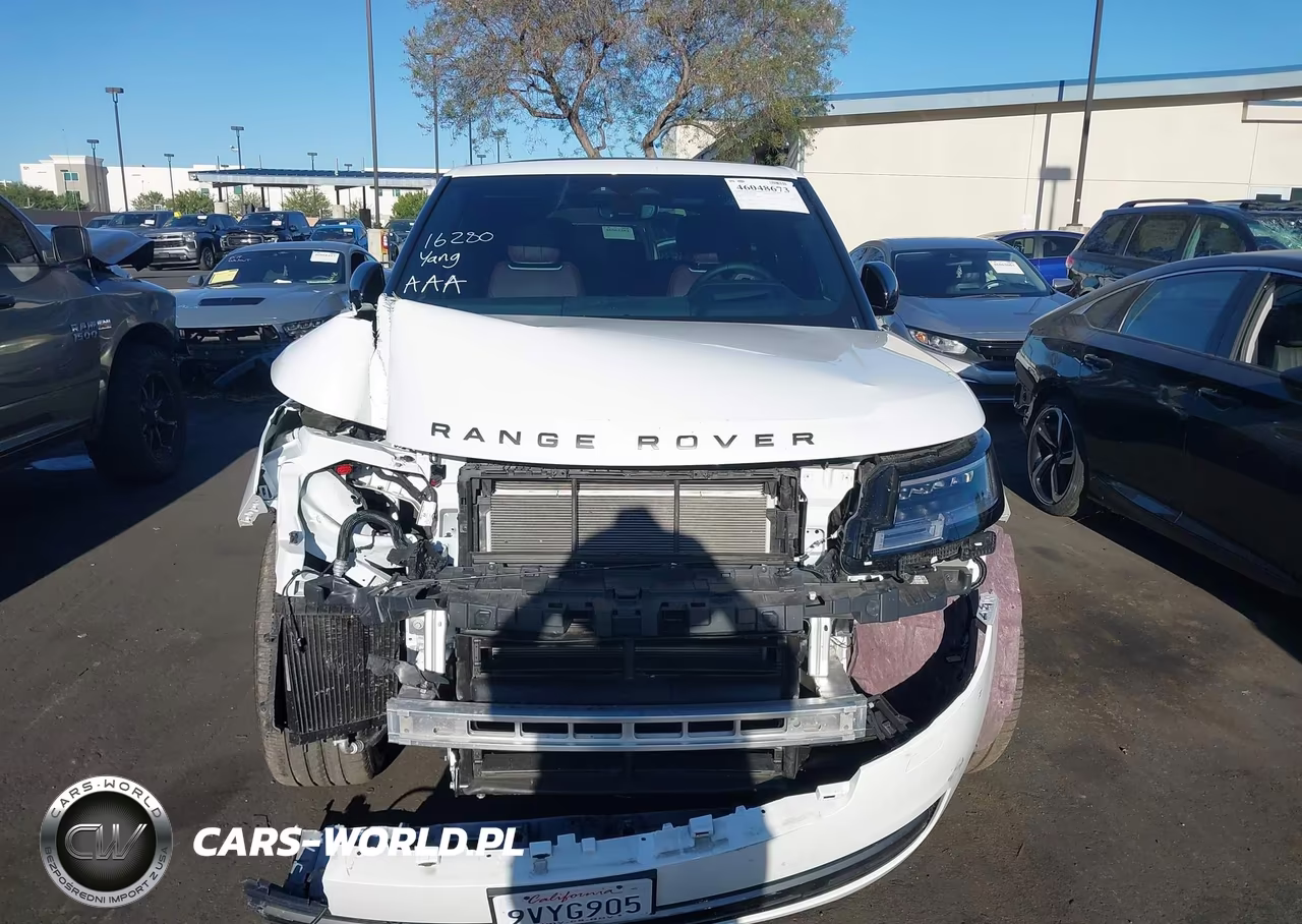 2025 Land Rover Range Rover P530 Se VIN:SALKP9E93SA330768 - 13