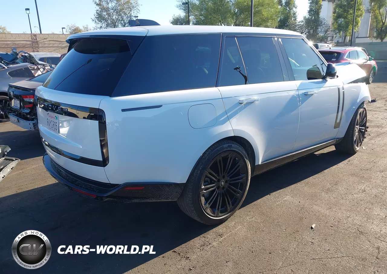 2025 Land Rover Range Rover P530 Se VIN:SALKP9E93SA330768 - 4