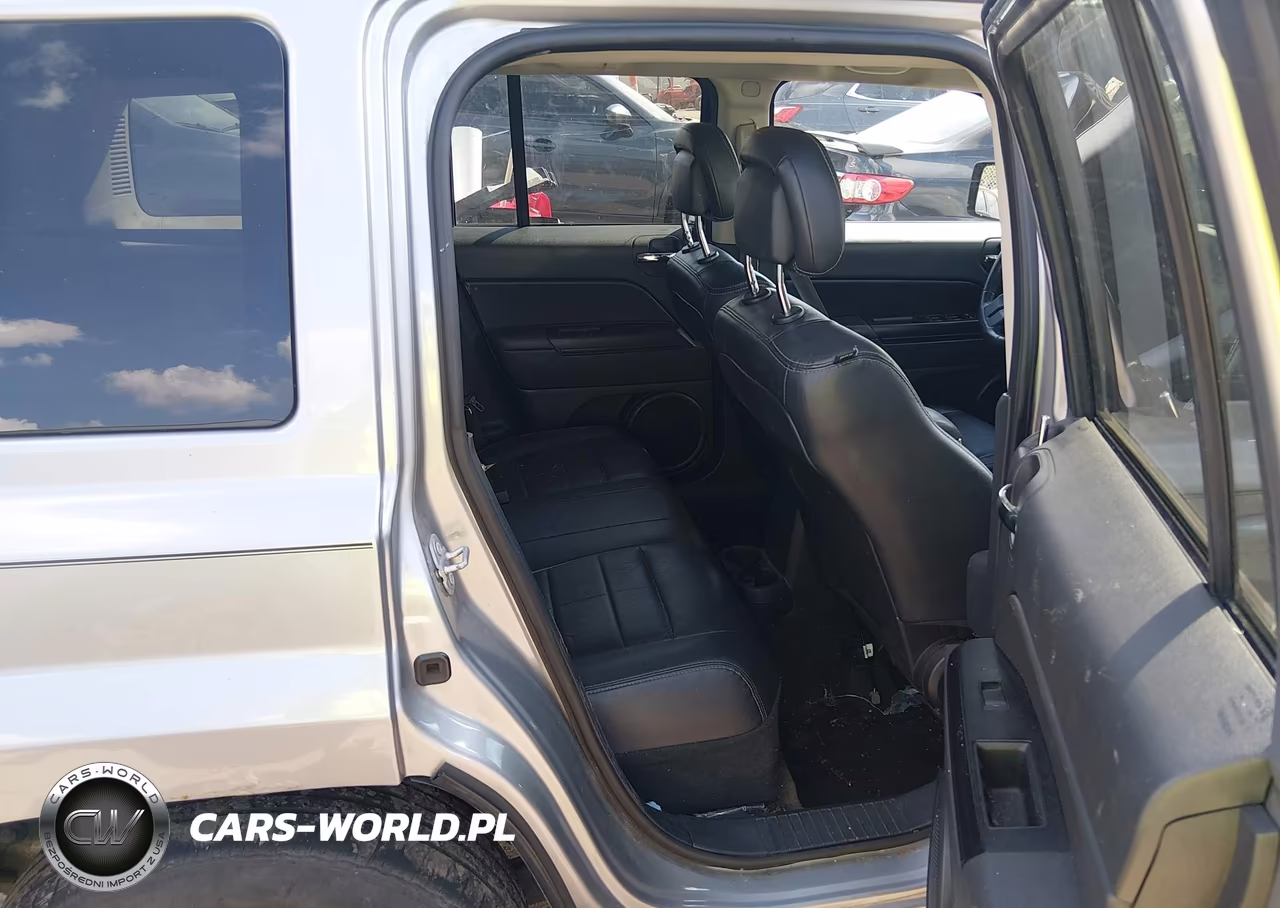 2016 Jeep Patriot High Altitude Edition VIN:1C4NJPFA8GD720757 - 8