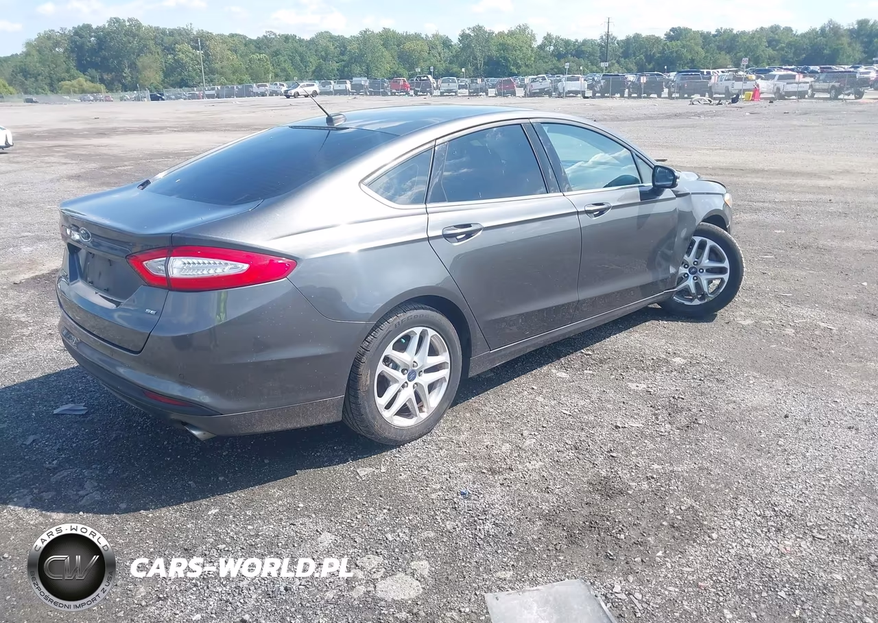 2016 Ford Fusion Se VIN:3FA6P0H77GR189821 - 4