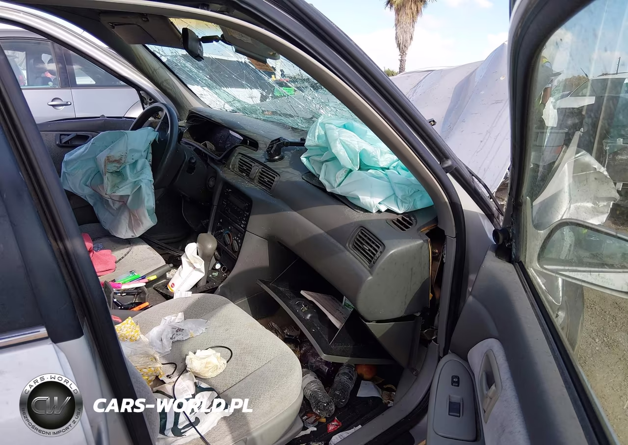 2000 Toyota Camry Le VIN:4T1BG22K6YU002852 - 5