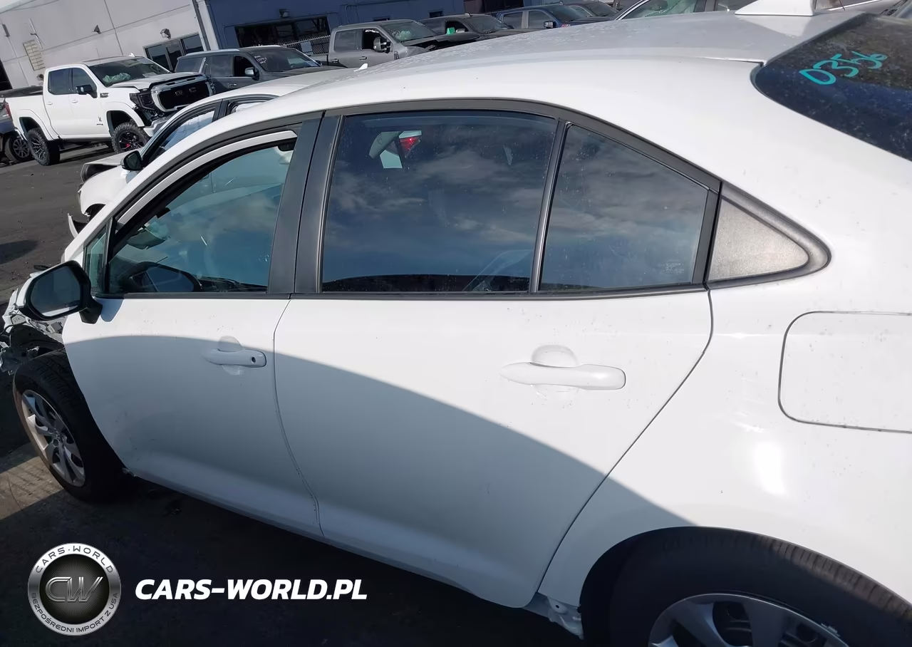 2026 Toyota Corolla Le VIN:5YFB4MDE5TP465796 - 15