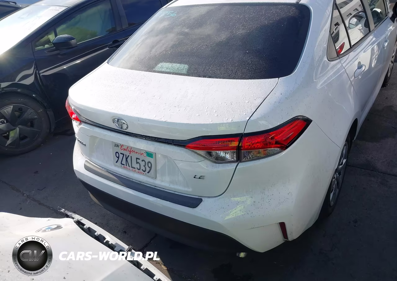 2026 Toyota Corolla Le VIN:5YFB4MDE5TP465796 - 17
