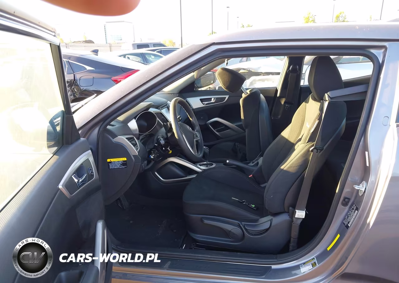 2015 Hyundai Veloster VIN:KMHTC6ADXFU243644 - 5