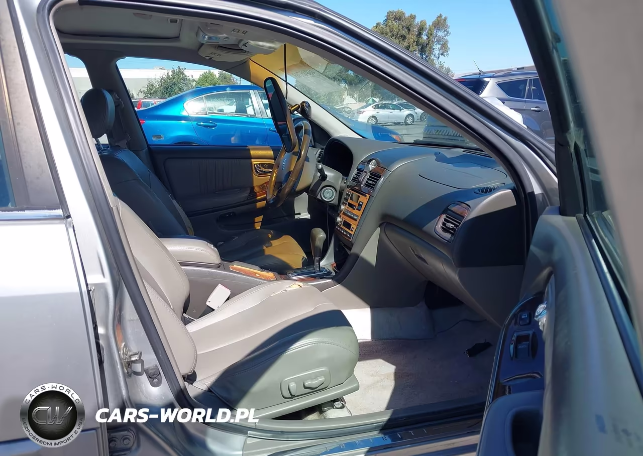 2001 Infiniti I30 Luxury VIN:JNKCA31A81T012088 - 5