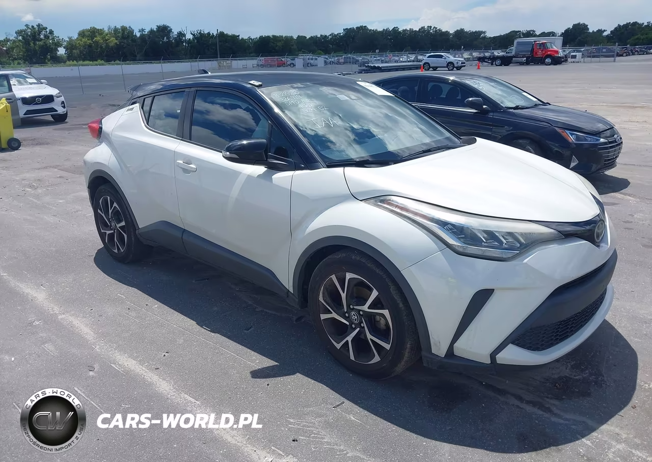 2020 Toyota C-Hr Xle VIN:NMTKHMBX1LR111028 - 1