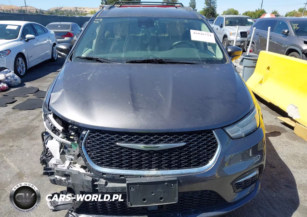 2021 Chrysler Pacifica Touring L VIN:2C4RC1BGXMR542801 - 13