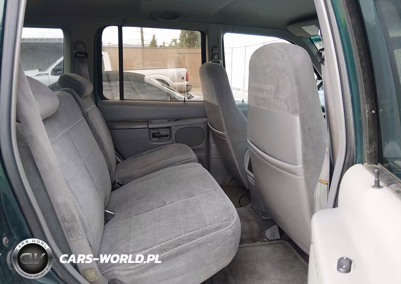 1997 Ford Explorer Eddie Bauer-Limited-Xl-Xlt VIN:1FMDU34E4VZB85620 - 8