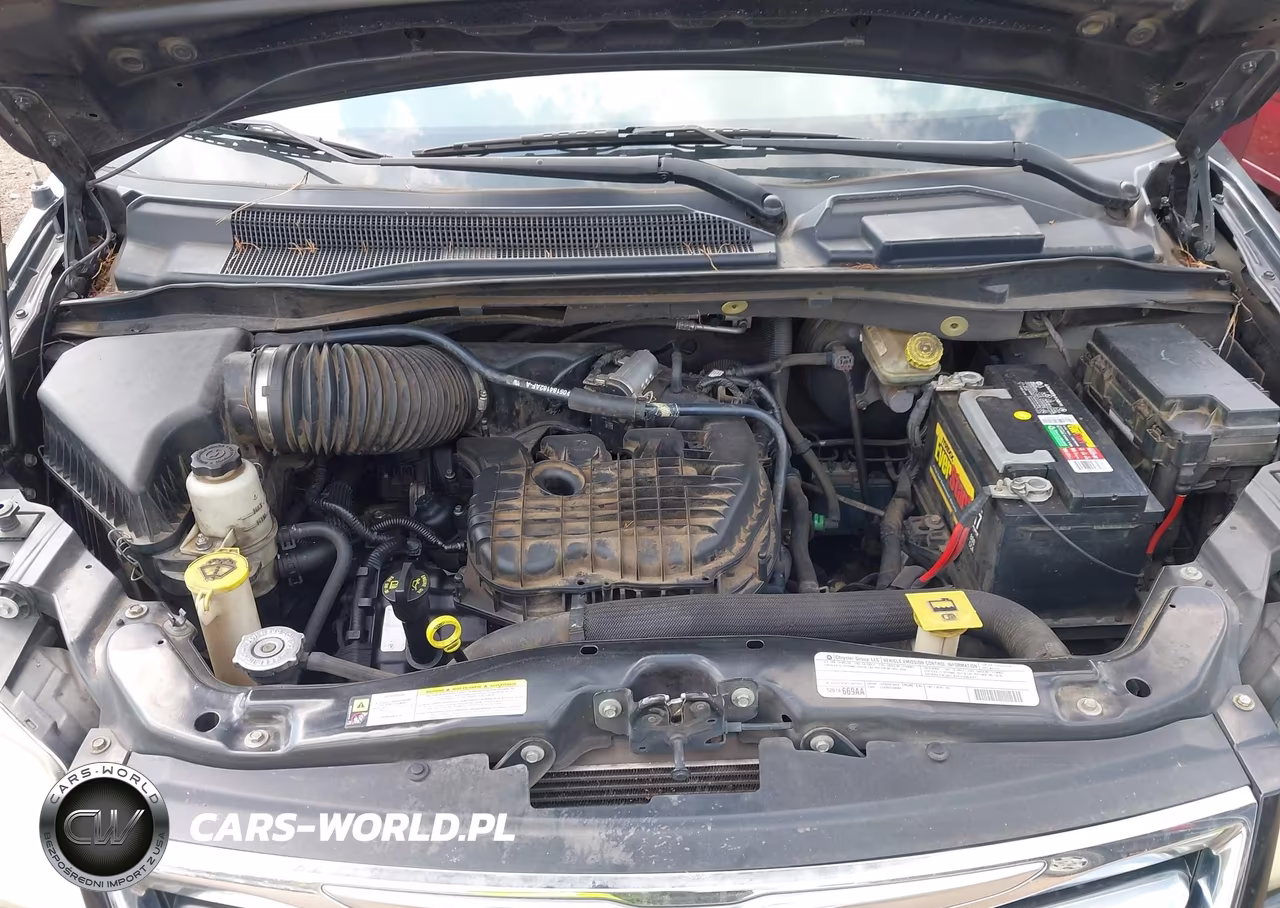 2012 Chrysler Town & Country Touring VIN:2C4RC1BG5CR344304 - 10