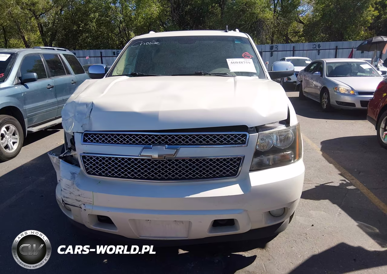 2010 Chevrolet Suburban 1500 Ltz VIN:1GNUKKE37AR275279 - 12