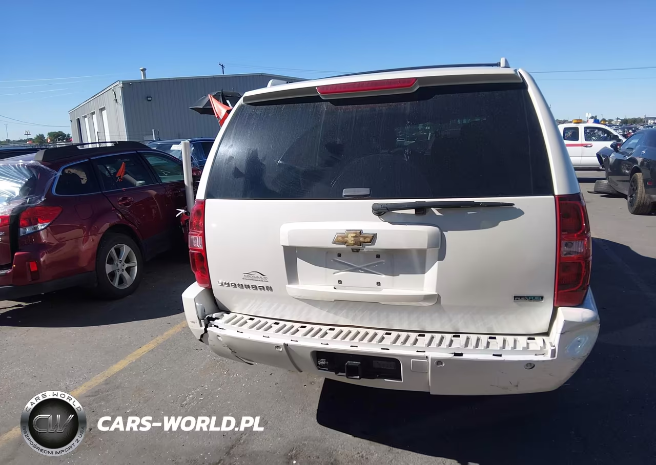 2010 Chevrolet Suburban 1500 Ltz VIN:1GNUKKE37AR275279 - 16