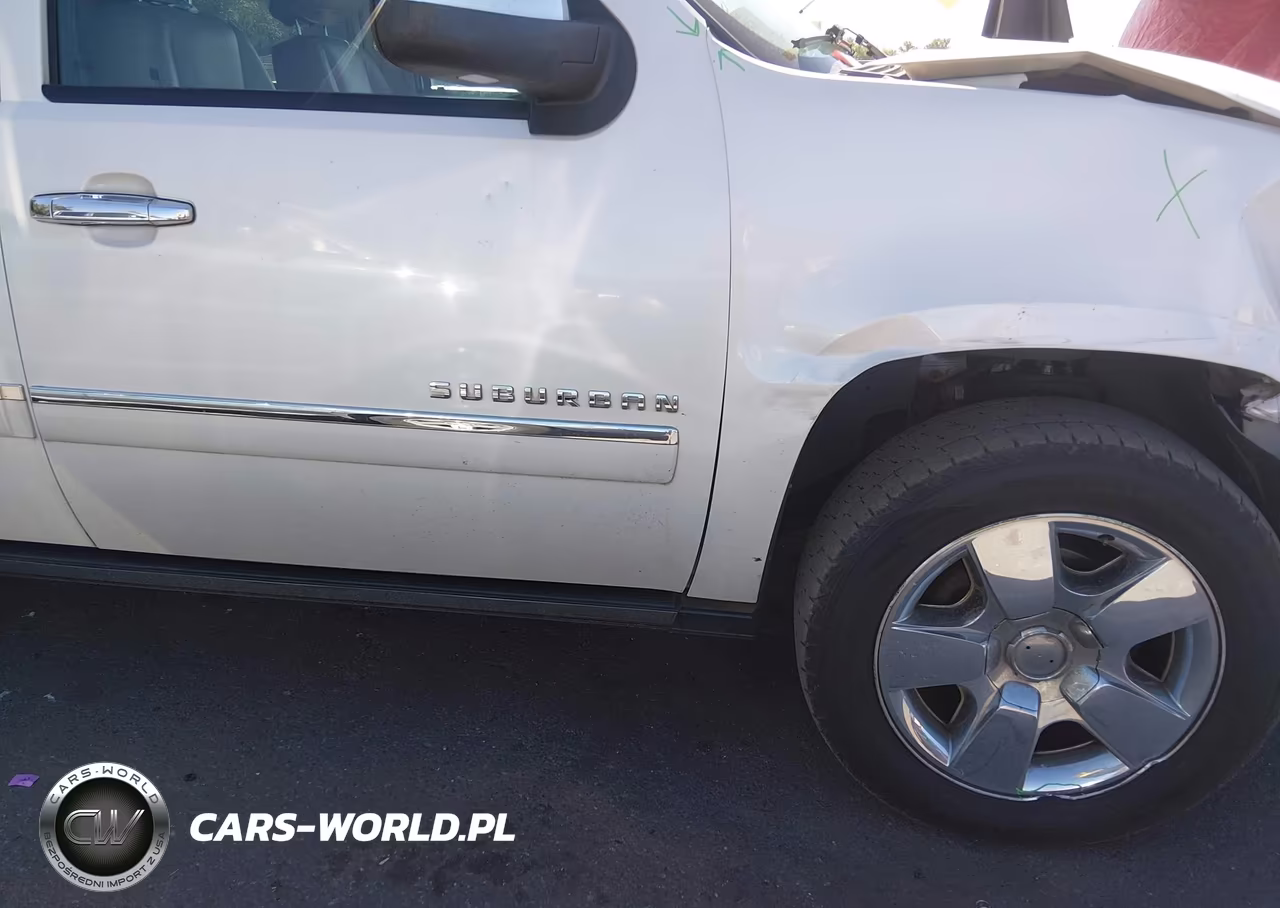 2010 Chevrolet Suburban 1500 Ltz VIN:1GNUKKE37AR275279 - 18