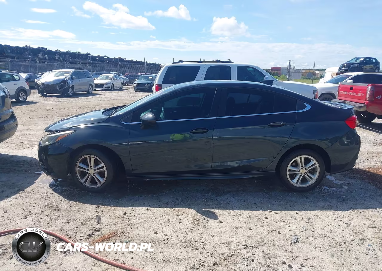2017 Chevrolet Cruze Lt Auto VIN:1G1BE5SM5H7137308 - 14