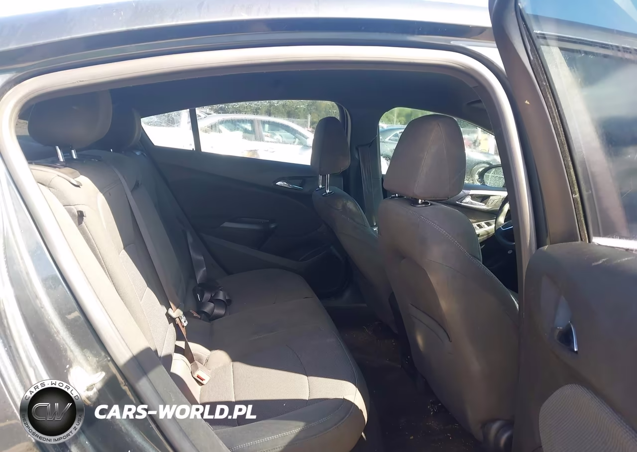 2017 Chevrolet Cruze Lt Auto VIN:1G1BE5SM5H7137308 - 8